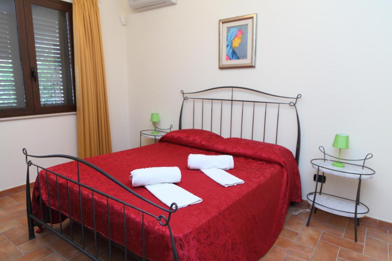 Sikelios Apartments Cefalù Buitenkant foto