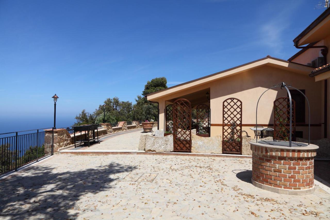 Sikelios Apartments Cefalù Buitenkant foto