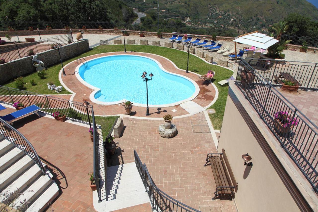 Sikelios Apartments Cefalù Buitenkant foto